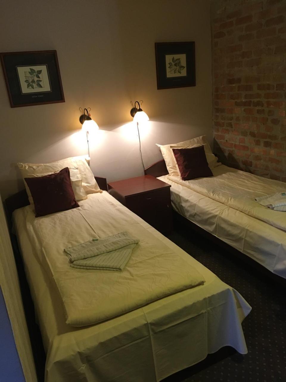 Guest House Prenociste Piccolina Sombor Eksteriør billede